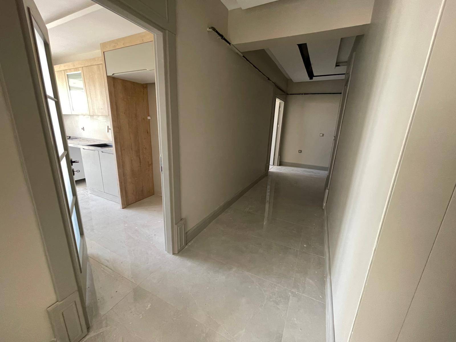 YILDIZKENT'TE BULVARDA SATILIK DAİRE